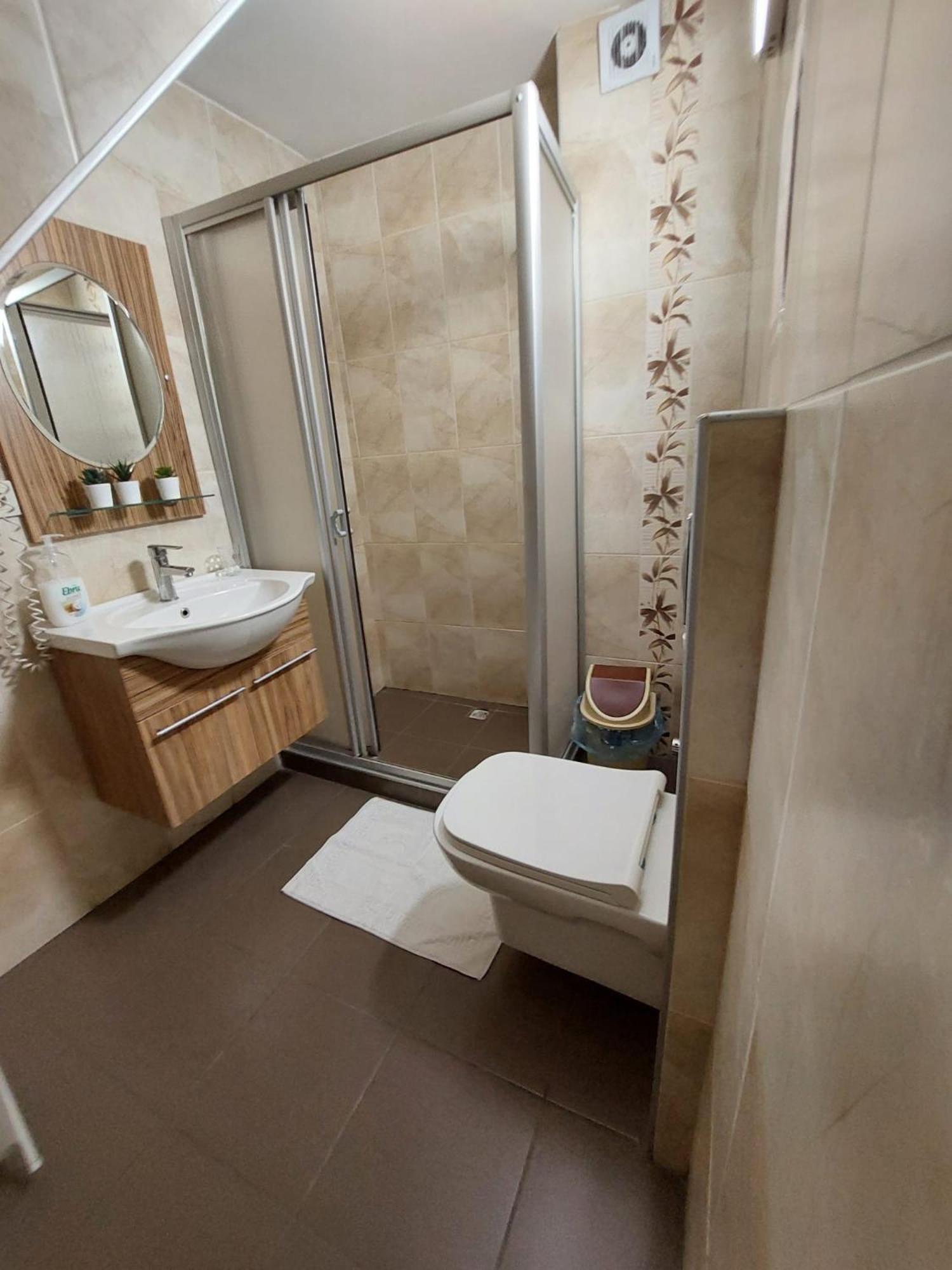 Aslan Home Apart Истанбул Екстериор снимка